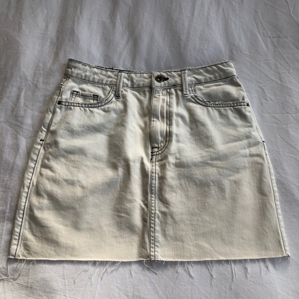 NWT Zara white denim mini skirt